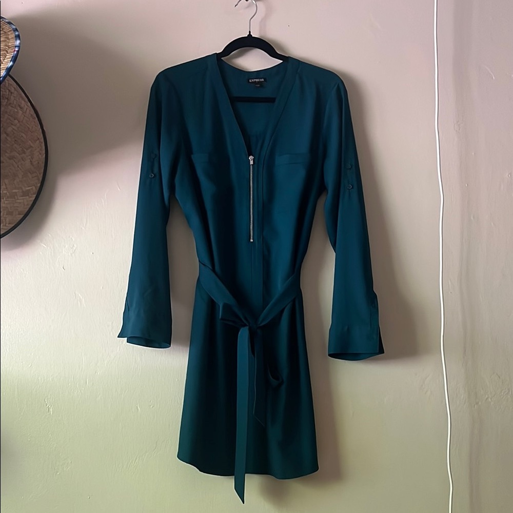 Elegant Green Portofino Dress with Zipper Detail